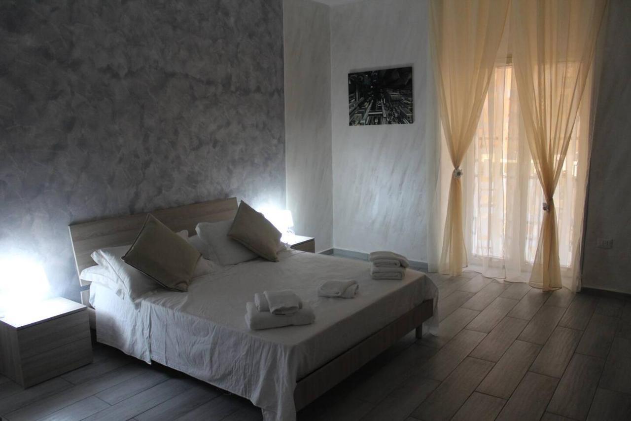 Casa Vacanza Grey Aparthotel Napoli Exterior foto