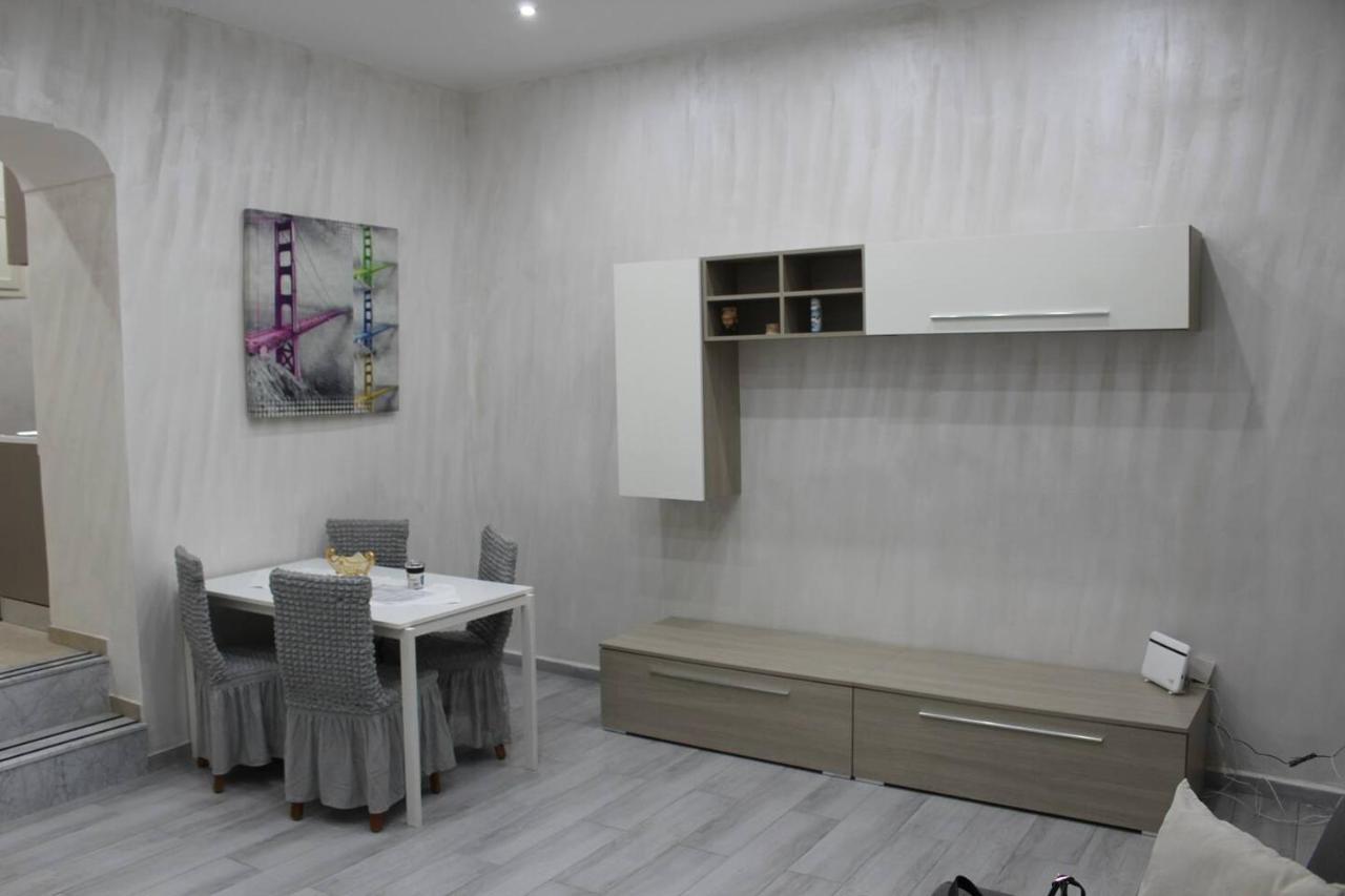 Casa Vacanza Grey Aparthotel Napoli Exterior foto