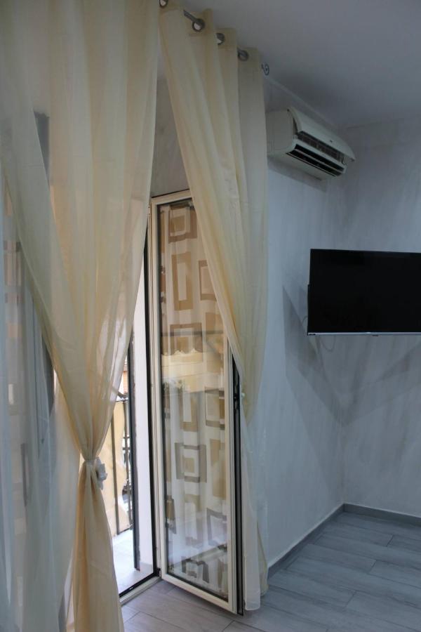 Casa Vacanza Grey Aparthotel Napoli Exterior foto